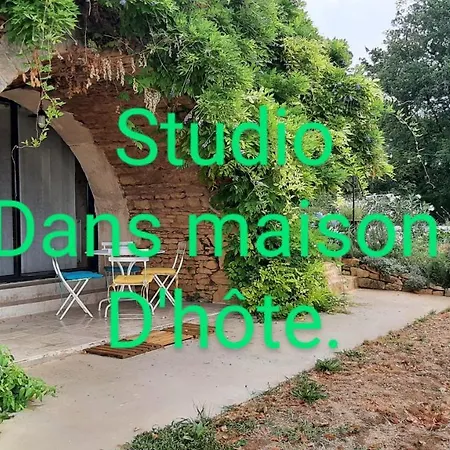 Nyaraló Dans Maison D'hote Dans Un Ecrin De Verdure Saint-Martin-le-Redon